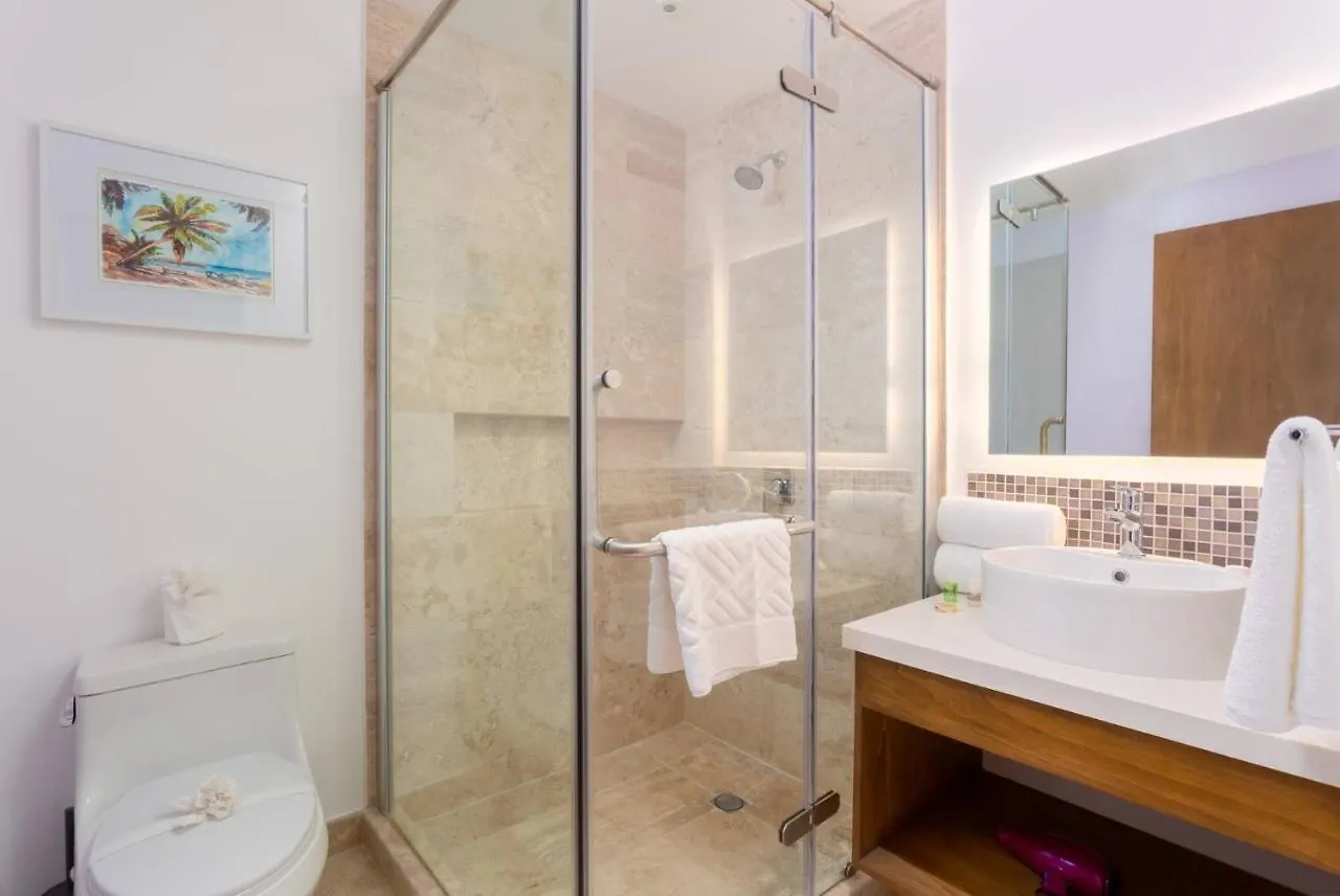 Holiday home New Condo In Nice Vacation Complex - 5 People Playa del Carmen