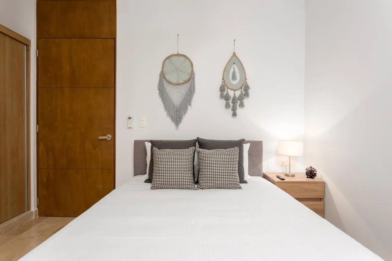 New Condo In Nice Vacation Complex - 5 People Playa del Carmen 0*,
