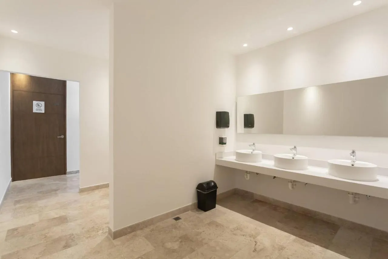 New Condo In Nice Vacation Complex - 5 People Playa del Carmen Holiday home